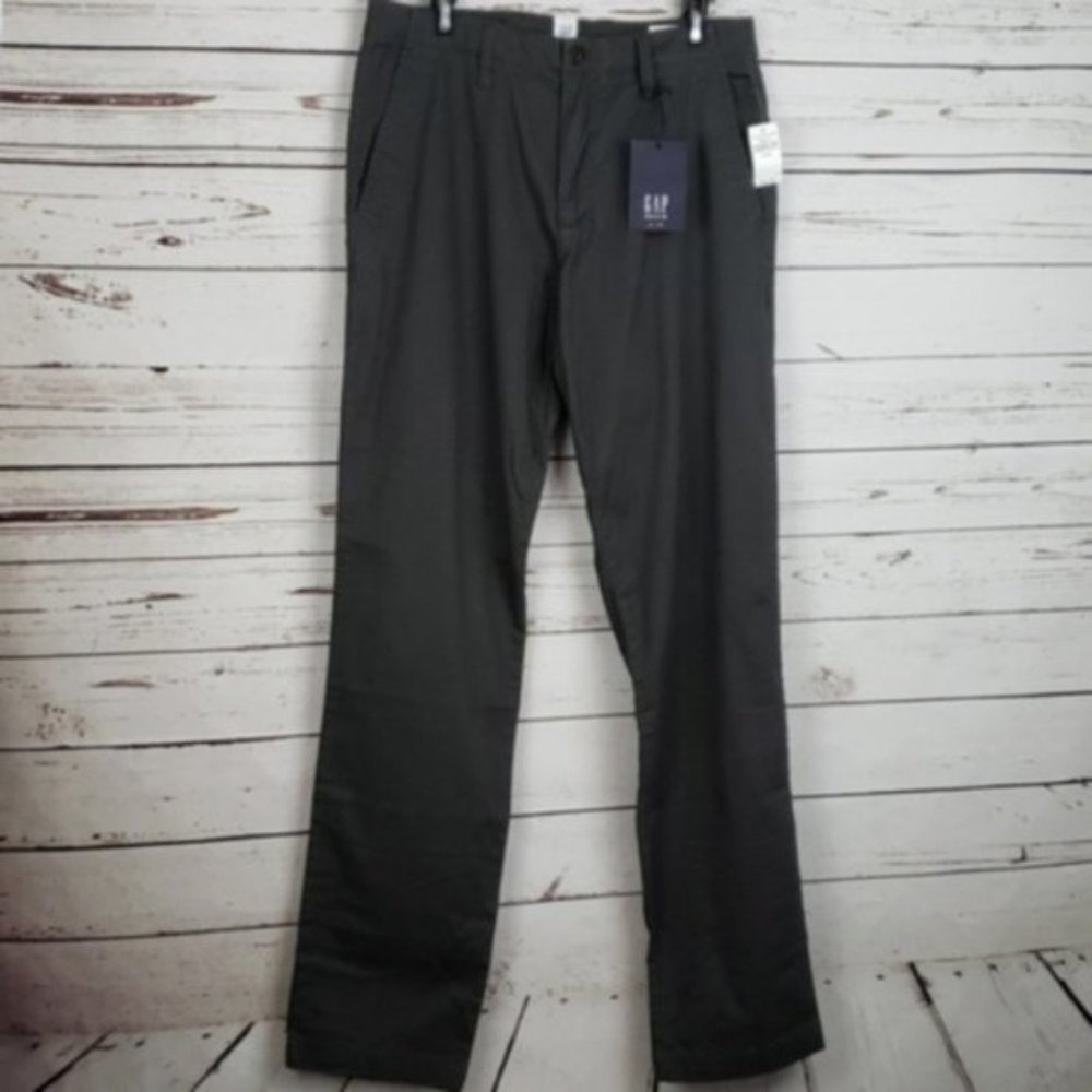 Gap NWT Straight Soft 31 x 34 Charcoal Dark Grey